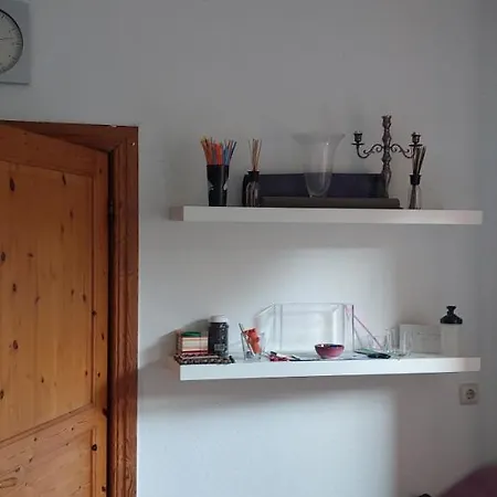 Eg-zimmer Mit Bad Und Terrasse Apartment